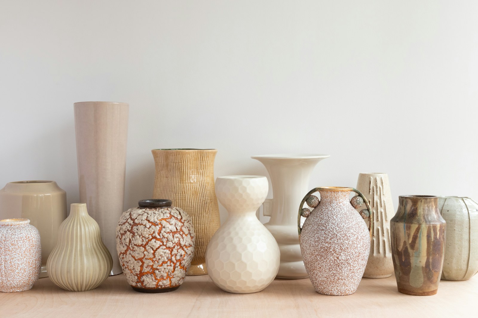 Illustrative online store concept photography